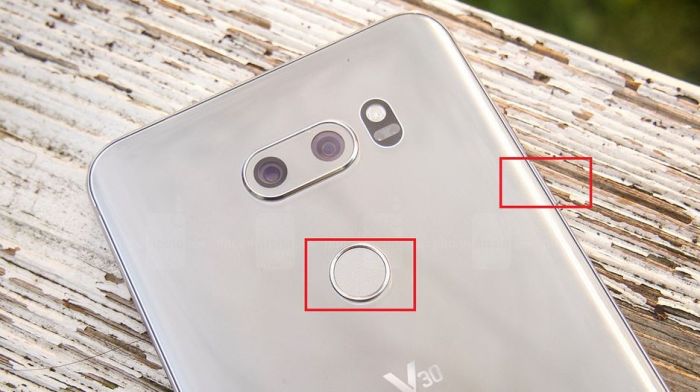 LG V30